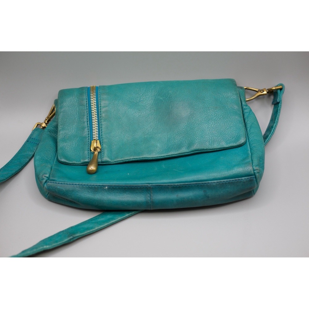 Hobo International Leather Crossbody Bag Teal Turquoise Purse‎ Brass Hardware